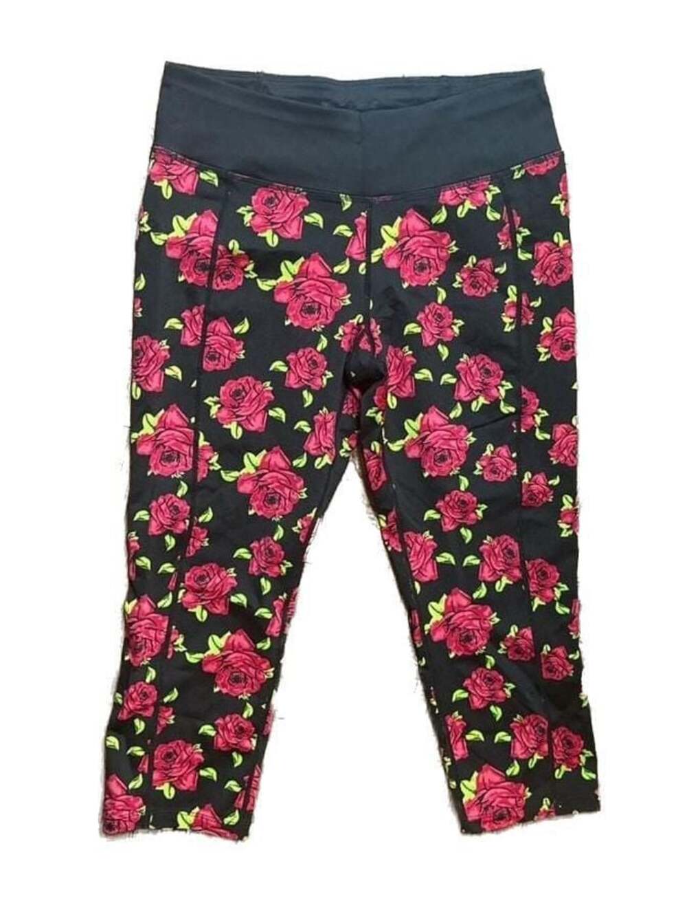 Betsey Johnson Performance Black Rose Floral Print Cropped Leggings, M